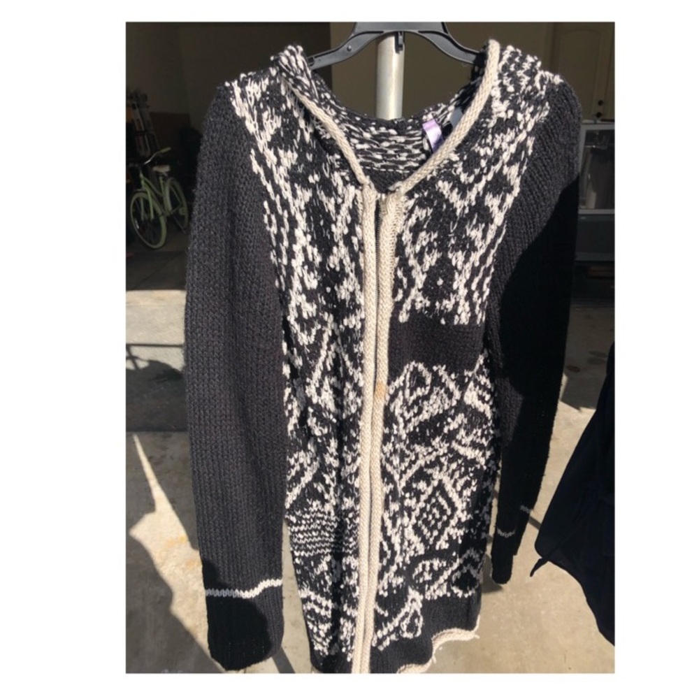 Vintage knit sweater